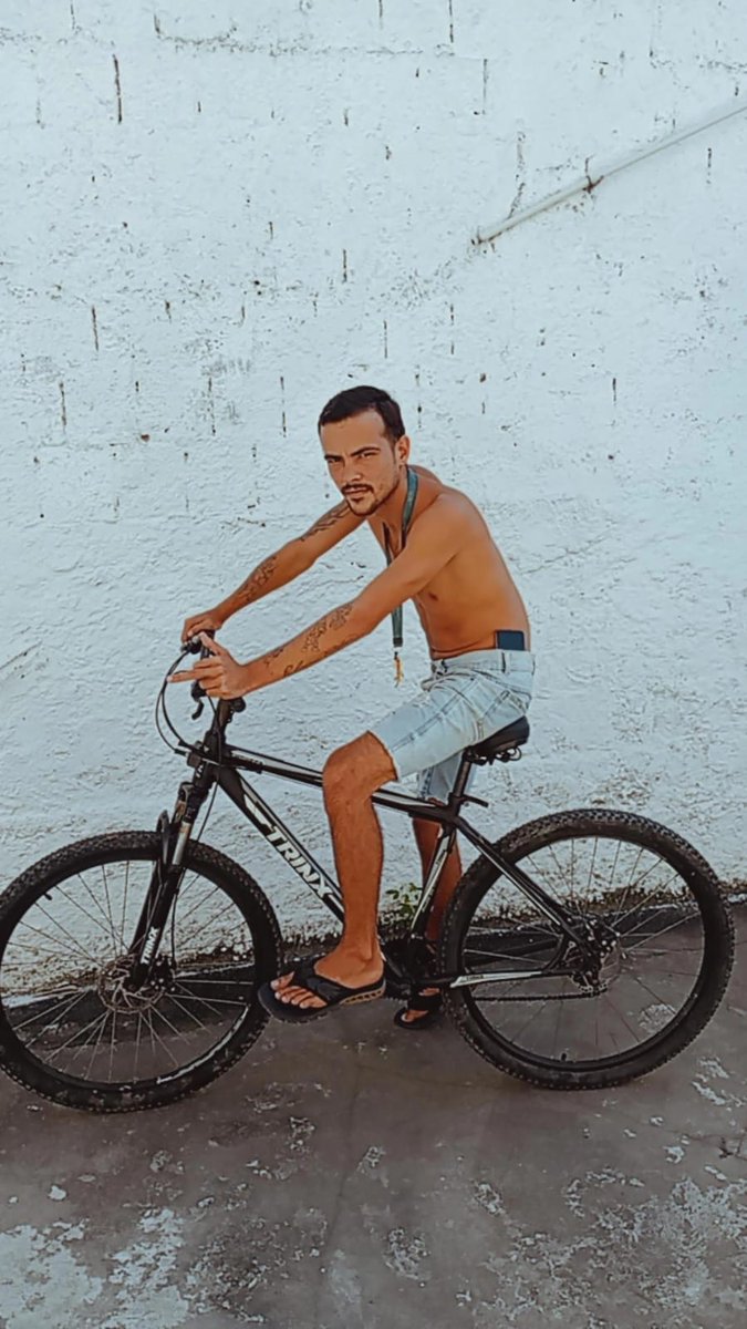 Findom João tweet media