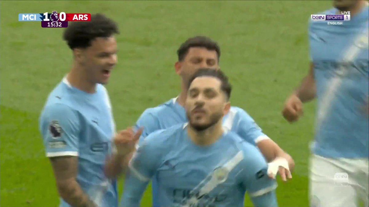 هدف السيتي الأول الذي أحرزه ريان شرقي في مرمي أرسنال 