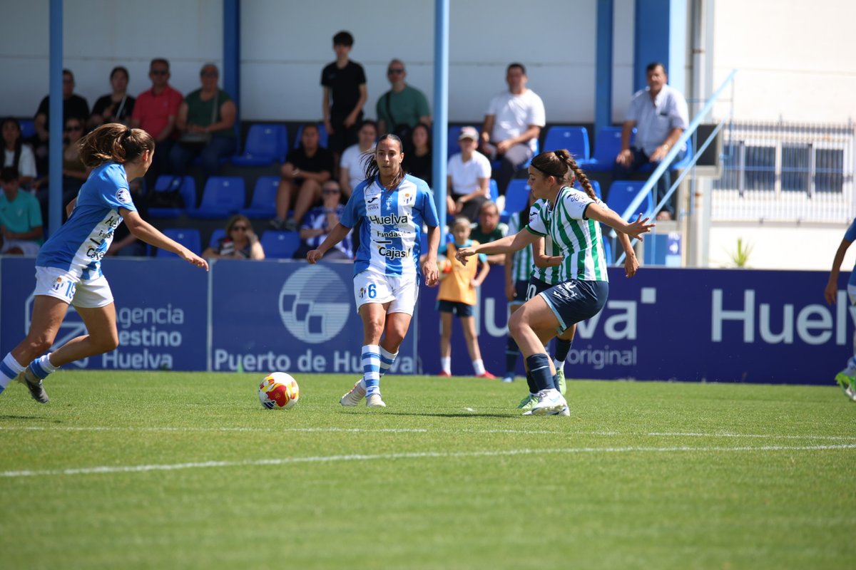 📰 Crónica | Empate que mantiene vivo el objetivo

El Fundación Cajasol Sporting de Huelva suma un punto ante el Córdoba CF y seguirá dependiendo de sí mismo en la última jornada

🔗 Lee la crónica completa aquí: sportingclubhuelva.com/blog/6028/el-f…

¡A por la última! 💪