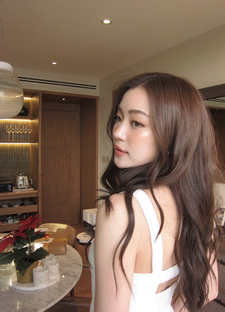 ⠀⠀

ᅠᅠ     
ᅠᅠᅠᅠ
                @.vgetmee 
                        ➟ shared a 𝙣𝙚𝙬 𝙥𝙤𝙨𝙩
ᅠᅠ
                                       
ᅠᅠ
        
ᅠᅠᅠᅠ