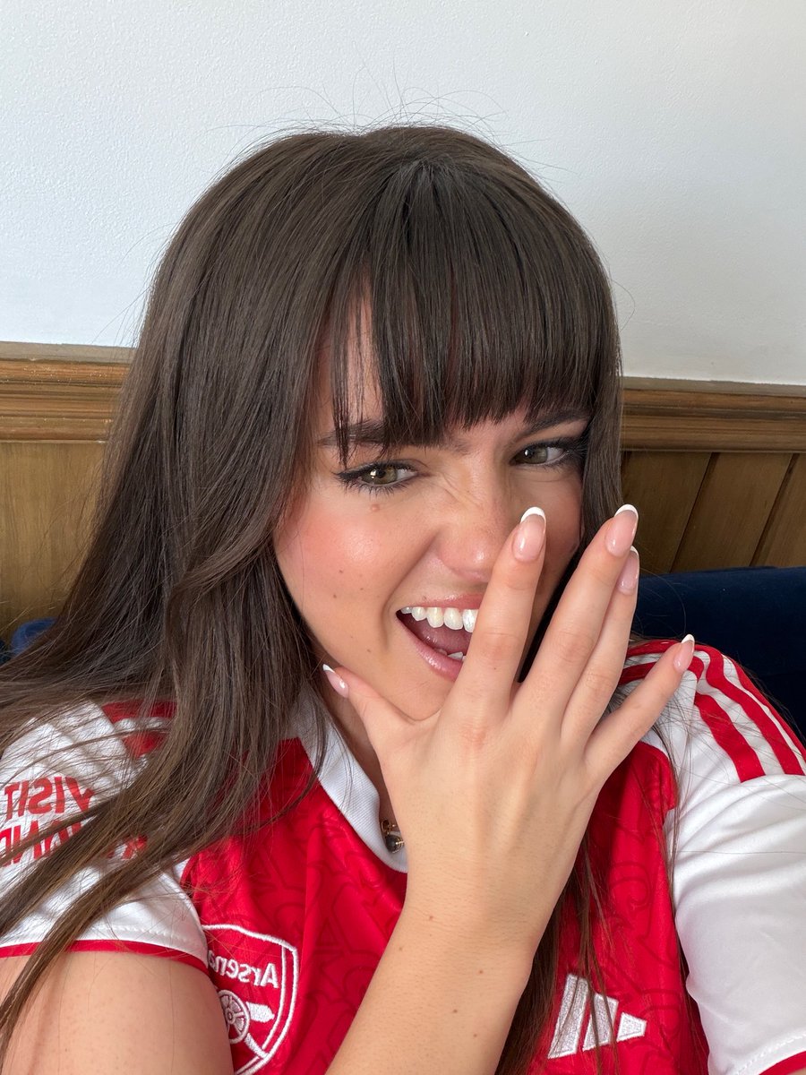 Leah Ray tweet media