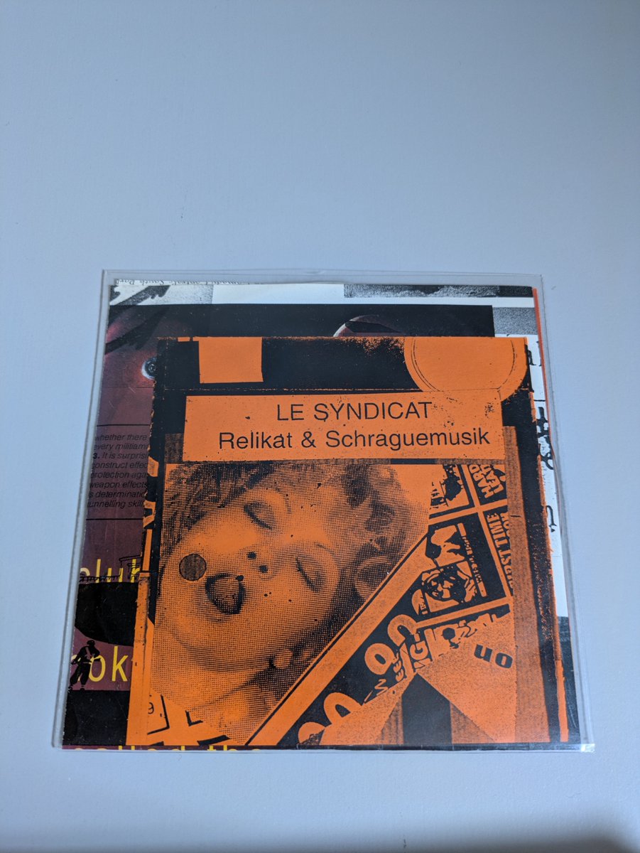 HedorahTribe's tweet image. Le Syndicat - Relikat &amp;amp; Schraguemusik 

Pure - PURE31 

#LeSyndicat 
#IndustrialNoise 
#Industrial 
#RhythmicNoise 
#Electronic