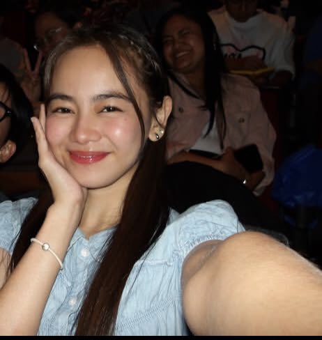 dreznitine's tweet photo. kayo na bahala kung sino inlove sakanila https://t.co/GsPusQCMNH