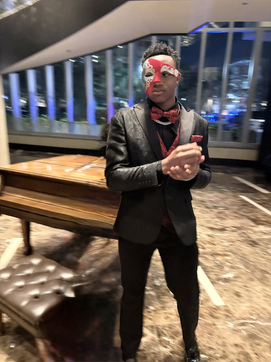 JoshuaJ43897199's tweet image. The Phantom ✨🦹🏽‍♂️ ✨#HOOKS #promnight26