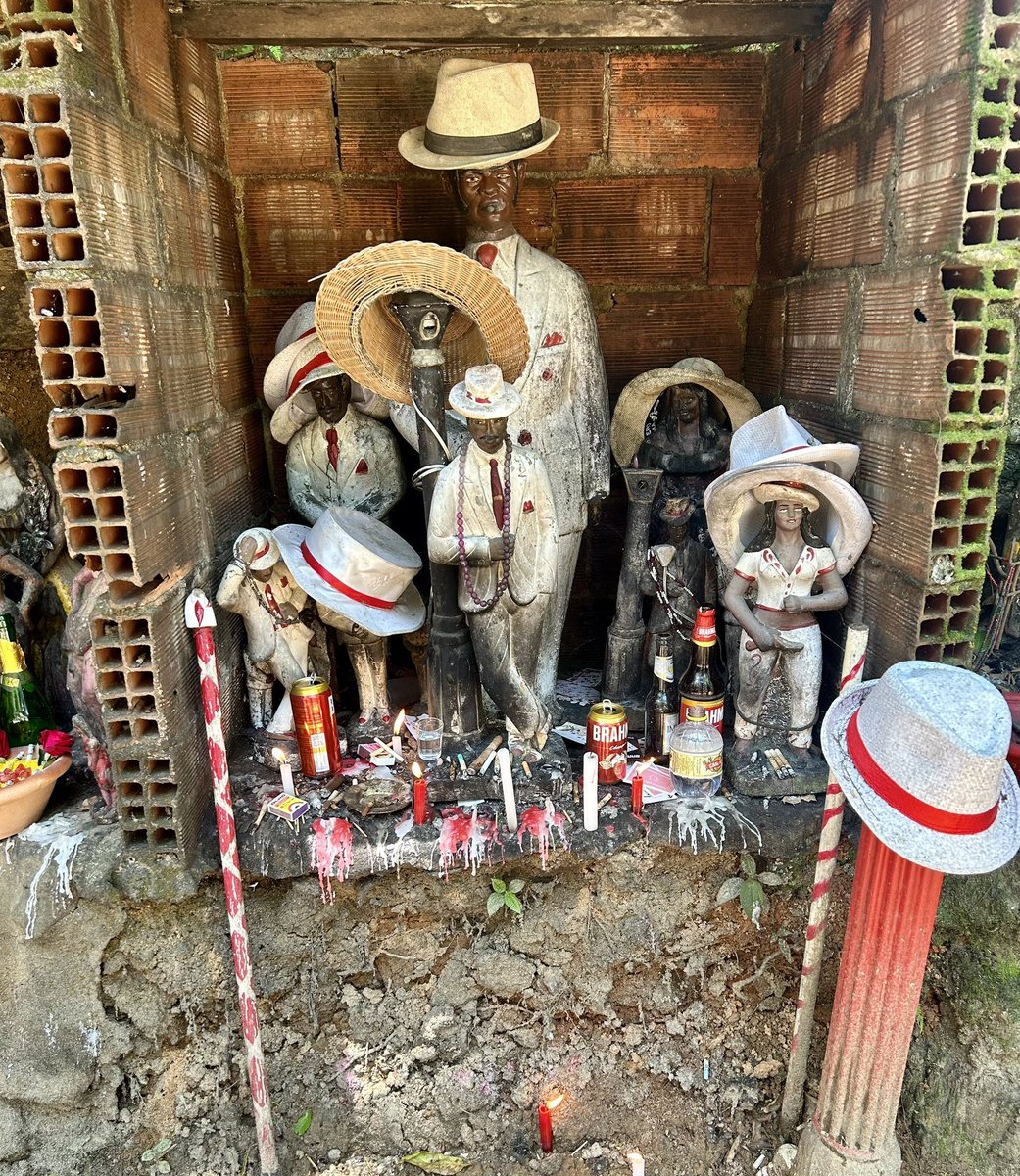 que a malandragem seja sempre por mim! 🩶❤️🖤