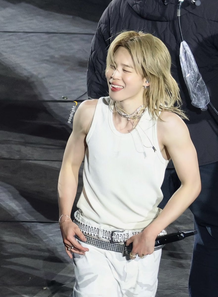 jimin updates 𝙟𝙢𝙩 tweet media