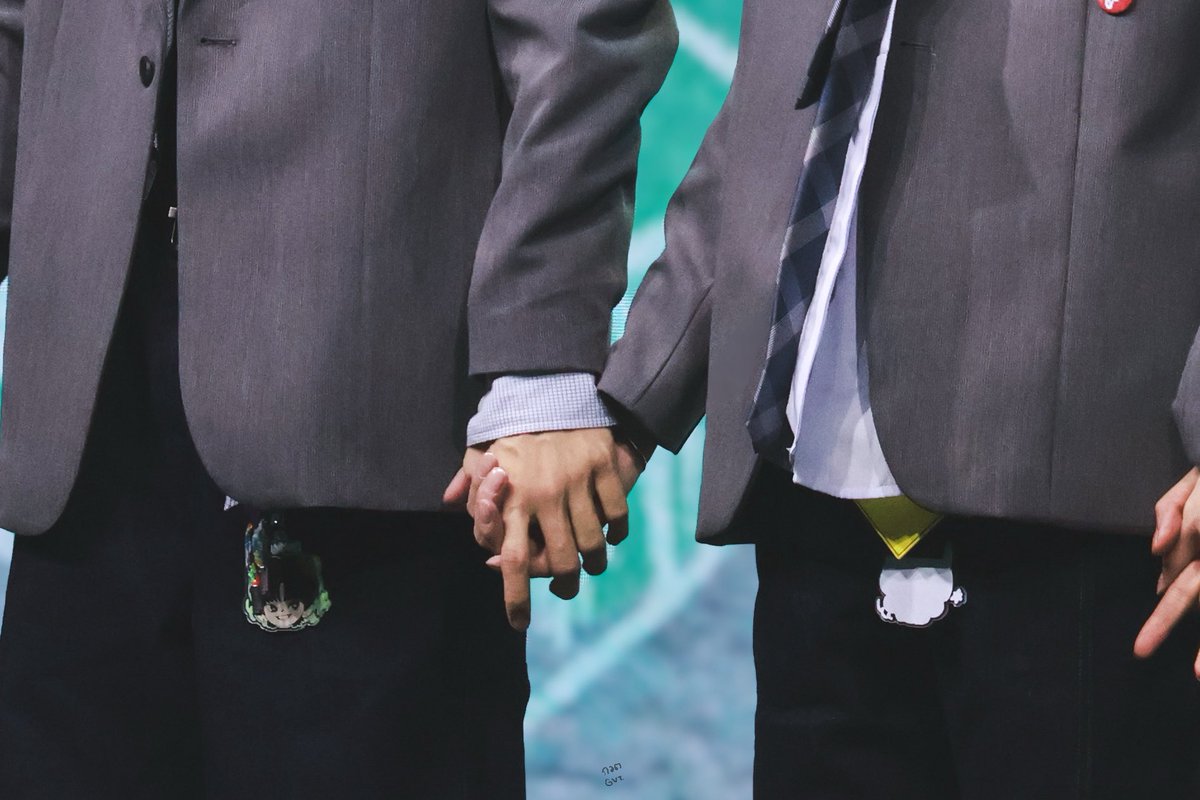 | ̶G̶R̶A̶V̶I̶T̶Y̶ ̶ | tweet media