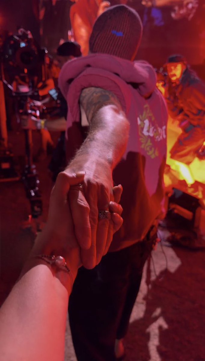 retweet and you’ll see justin bieber this year in 2026