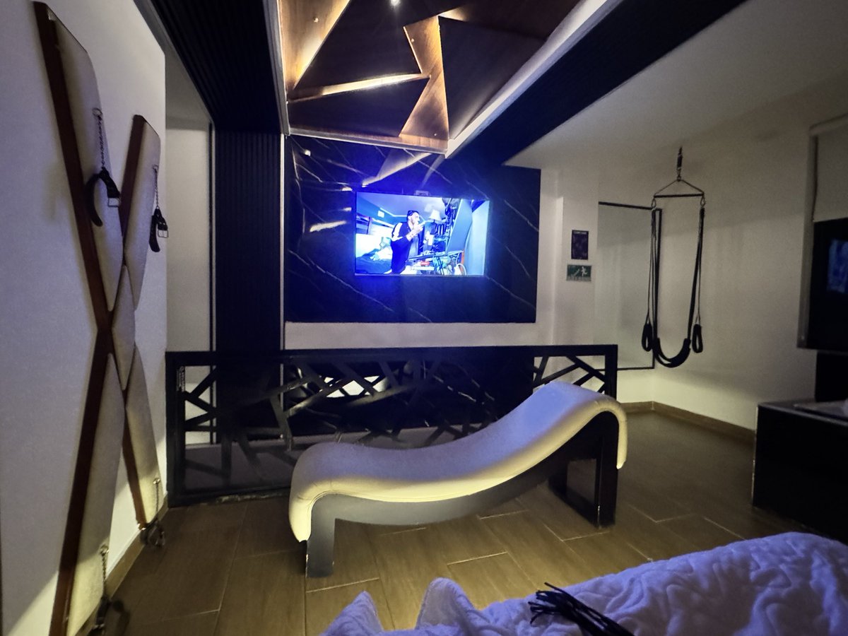 APHRODITE CLUB tweet media