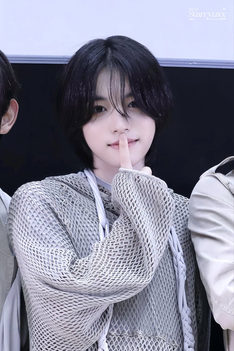 Starryuxx_'s tweet photo. 260419

#SENA #세나
#KEYVITUP #키빗업 https://t.co/ywaRBtZw2N