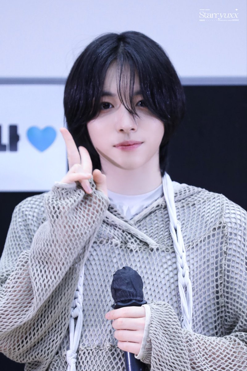 Starryuxx_'s tweet photo. 260419

#SENA #세나
#KEYVITUP #키빗업 https://t.co/ywaRBtZw2N