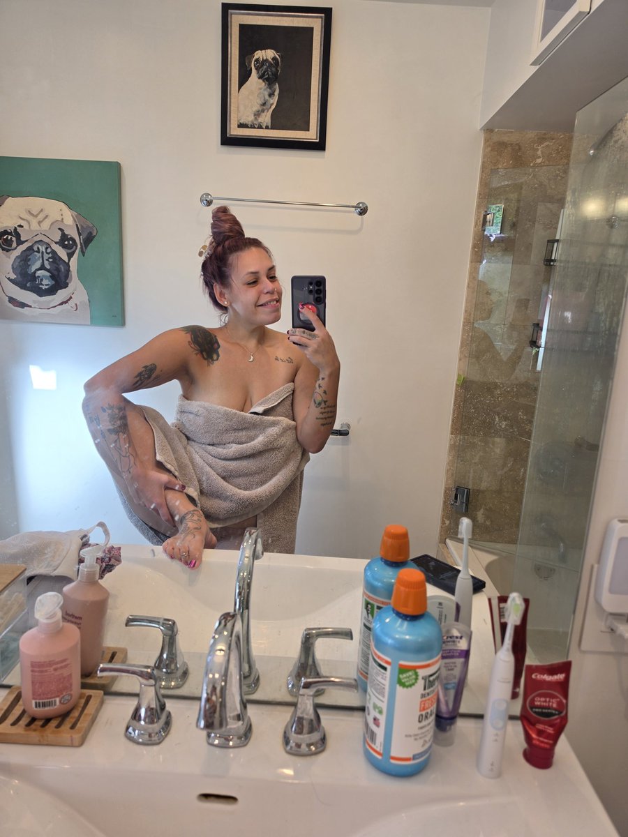 Cori 🌹 tweet media