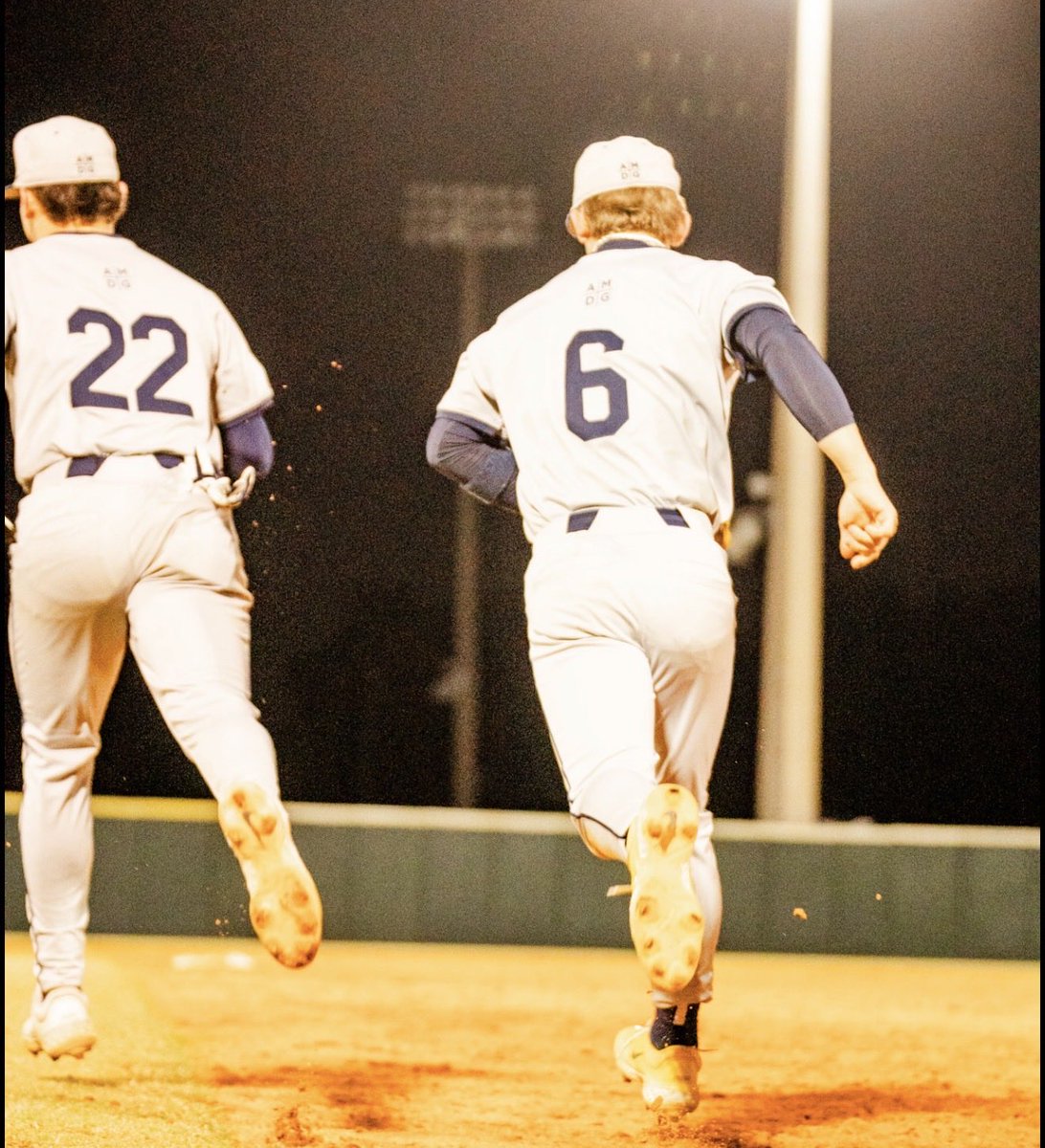 SIHSBaseball1's tweet image. 🚨🚨🚨 GAME DAY 🚨🚨🚨

🆚 Brunswick
🏟️ Talty Field
🌳 Brookside Reservation
📍 Cleveland, OH
⏰ 2:00pm

#GoCats | #TogetherForever