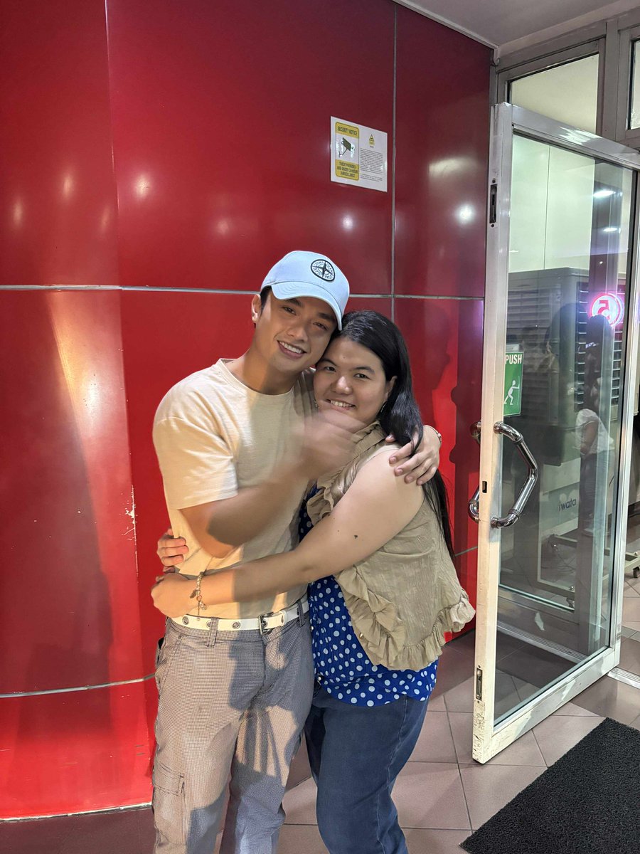 xandz34's tweet image. Thank You my Kych Minemoto 🥰💙🤩 
#KychMinemoto #Celebrityphoto #VideoGreet #Latepost #vibeJock 
📷  June to Aug 2025 @KychMinemoto_