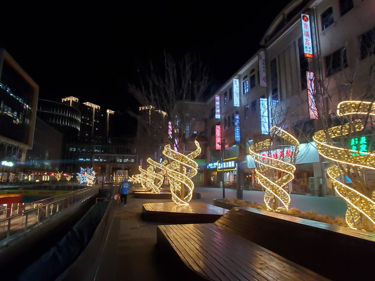 Lucaas Poloo tweet media