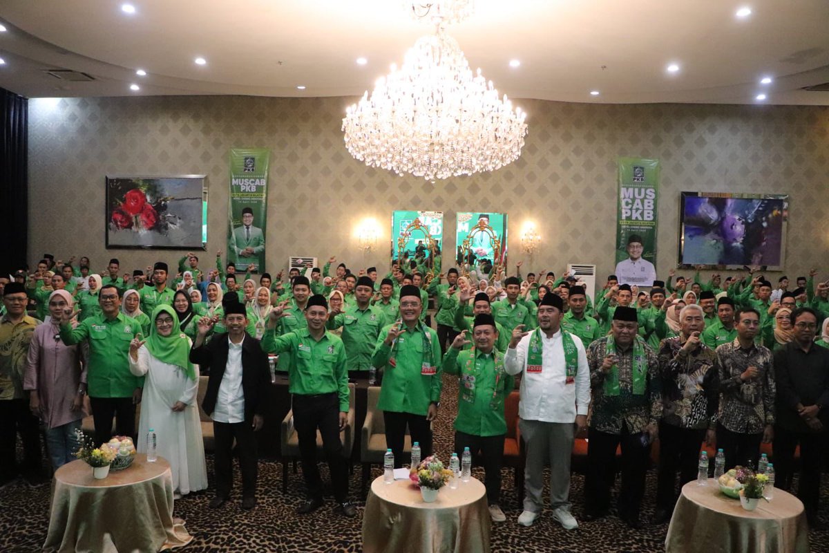 DPWPKBJAKARTA's tweet photo. Ketua DPW PKB DKI Jakarta hadir dan memberikan sambutan dalam Musyawarah Cabang PKB Jakarta Selatan
#Muscab #PKBMasaDepanJakarta https://t.co/YbY4fsugkC