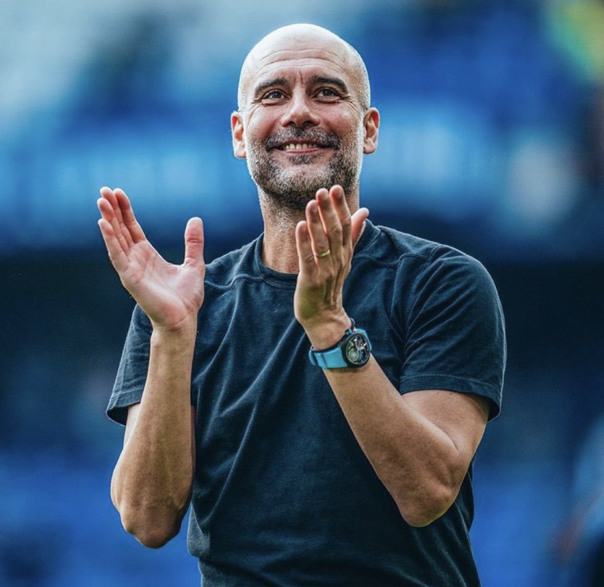 🇦🇪 tweet media