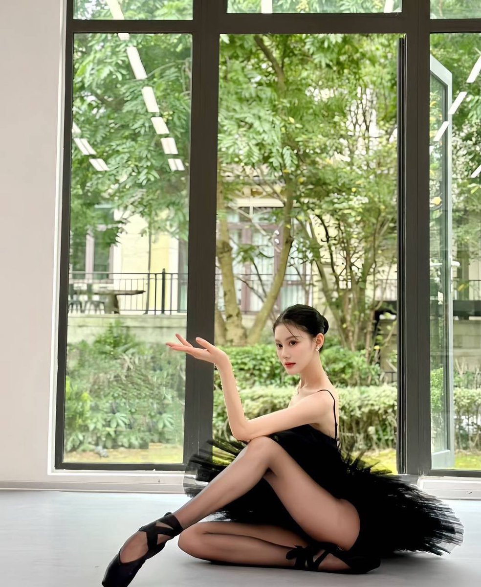 梵高/兼职/招聘 tweet media