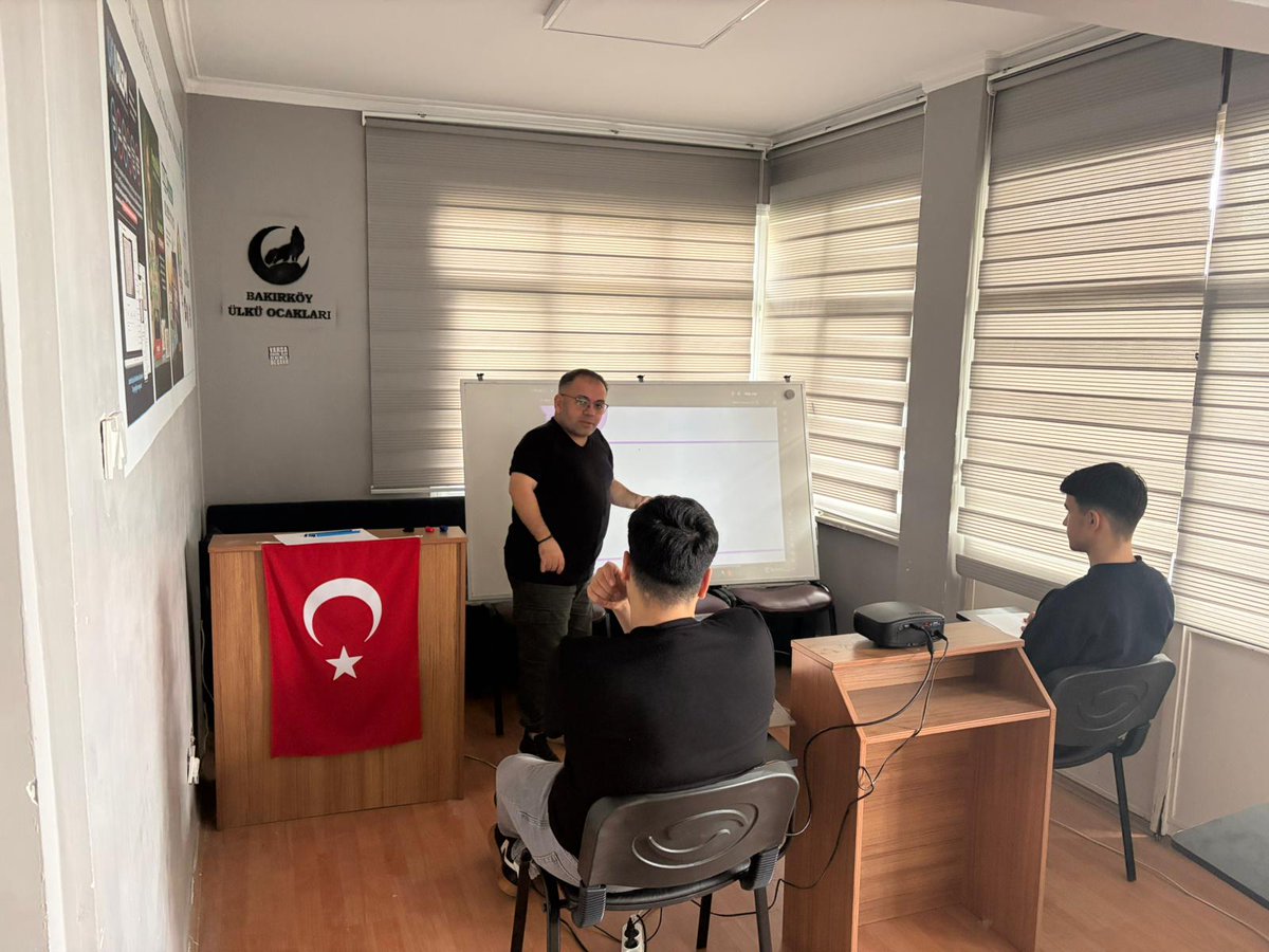 bakirkoyocak1's tweet photo. Bakırköy Ülkü Ocakları Ücretsiz Üniversite Hazırlık Kurslarımız FEN Dersleriyle devam ediyor.
#ayttyt #ücretsiz #sınav #kurs #ülküocakları https://t.co/fhhmhg2tFd