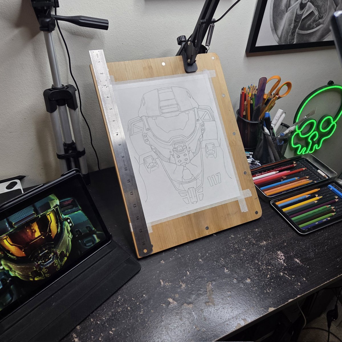Set up for an afternoon of colouring.

Ft. Wheel Spins &amp; Giveaways

Come join the fun ⤵️
Kick.com/mcleodscreatio…
Twitch.tv/mcleodscreatio…
Youtube.com/@mcleodscreati… 

#kickartcrew #art #artist #Halo