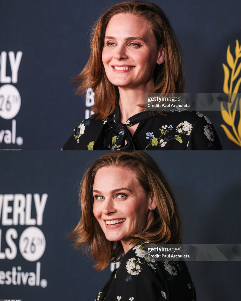 new emily deschanel pics just dropped of course im gonna be annoying about it because look aT HER GOOOO!!! THE MOST GORGEOUS WOMAN EVER