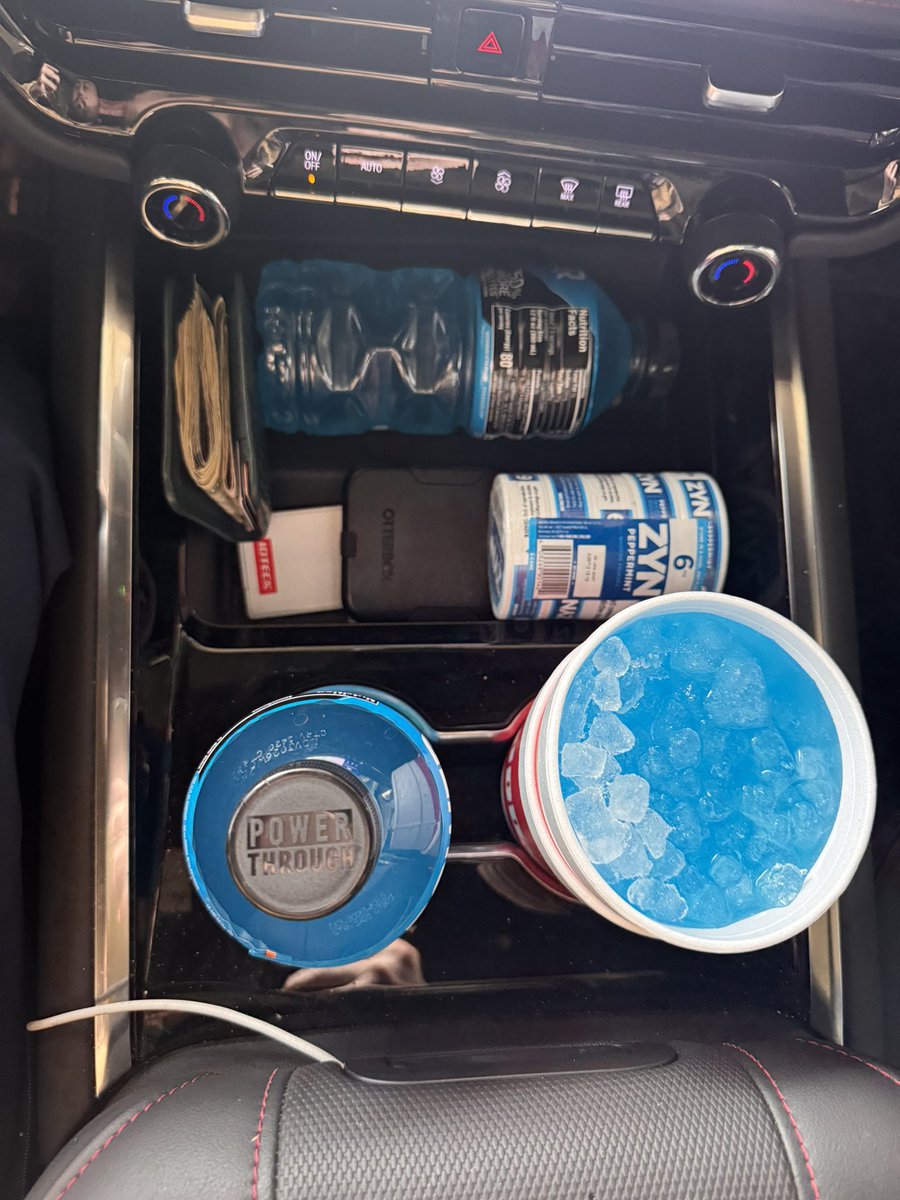 David Lindhagen (Corn Fed) tweet media