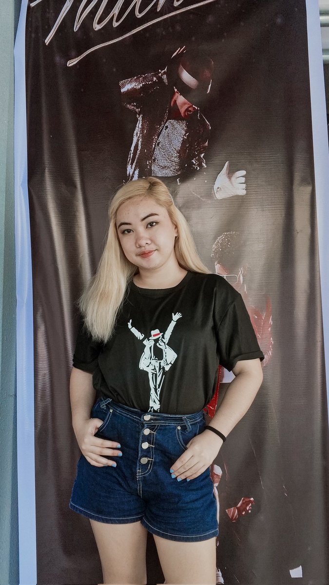 azoraritz's tweet photo. I love you MJ 💕 https://t.co/JjHeHarQoa