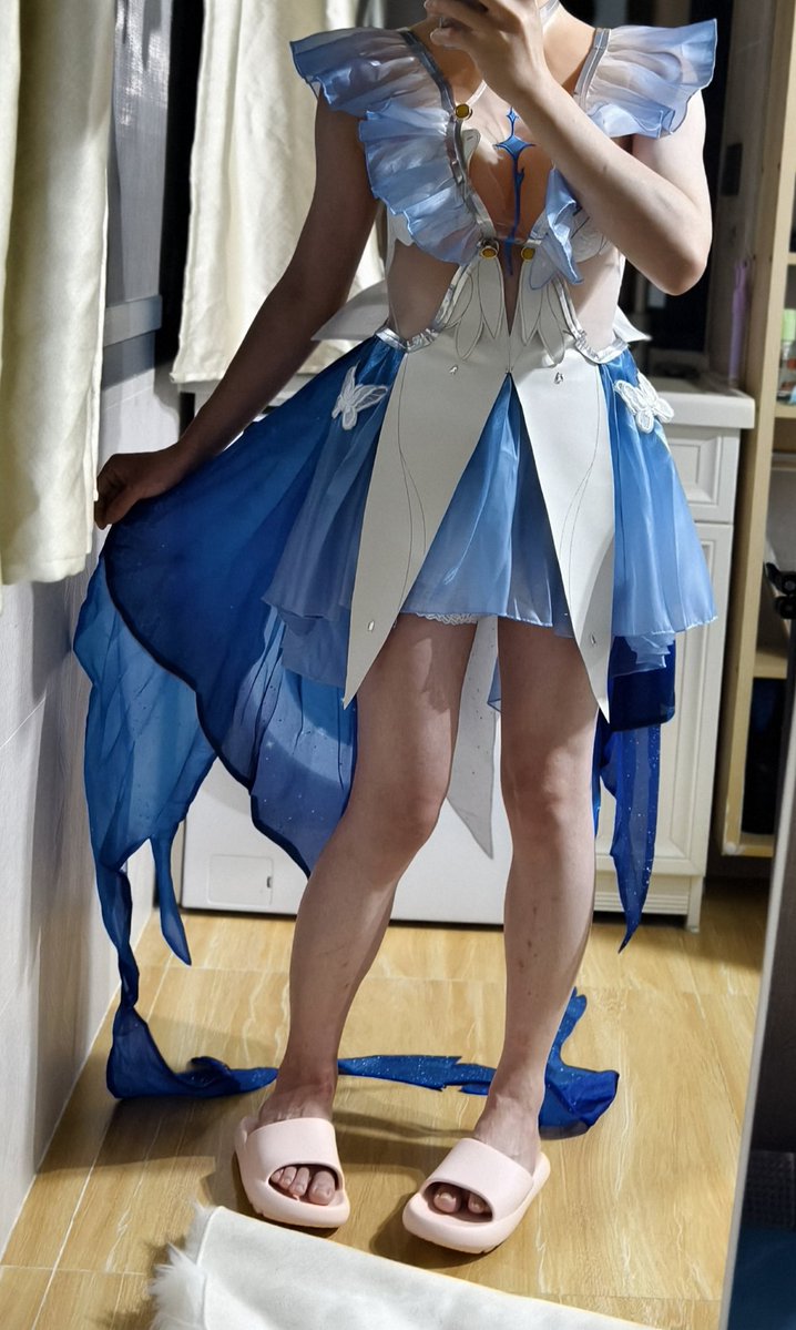 深蓝色的雪 tweet media