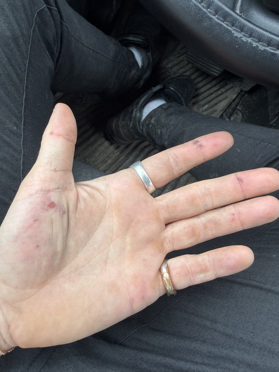 TommyGun717's tweet image. #Working #Hands