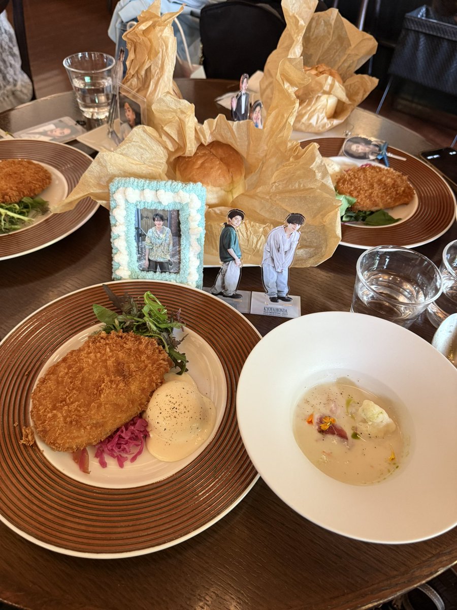 𝗮𝗹ӫ𝗵𝗮 🌈🐭💙🐶🦦🌻🍀 tweet media