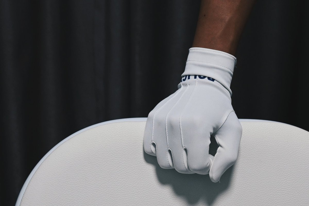 飞雨落花 tweet media