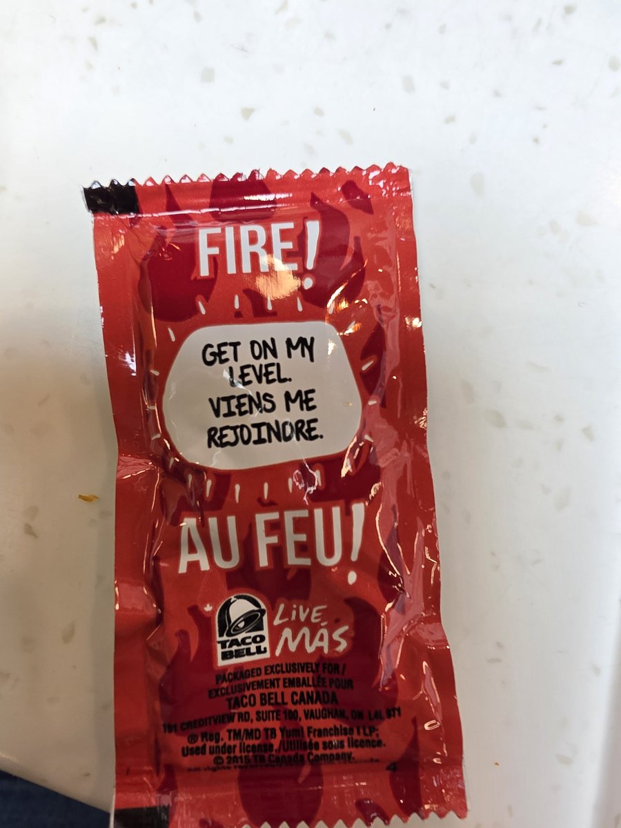 acrator's tweet photo. It's almost that time of the year, and this sauce packet knows it! https://t.co/h8alqw4iyK