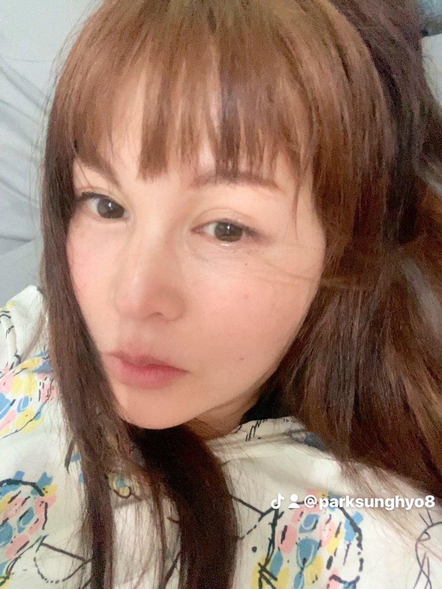 Yoklove118's tweet image. 心中充满爱，一切都变得美好。 《想你了 》🐇💛刘宇宁 🌻。(&amp;gt;&amp;amp;&amp;lt;:)  Semesterbreak #happy #love #smile