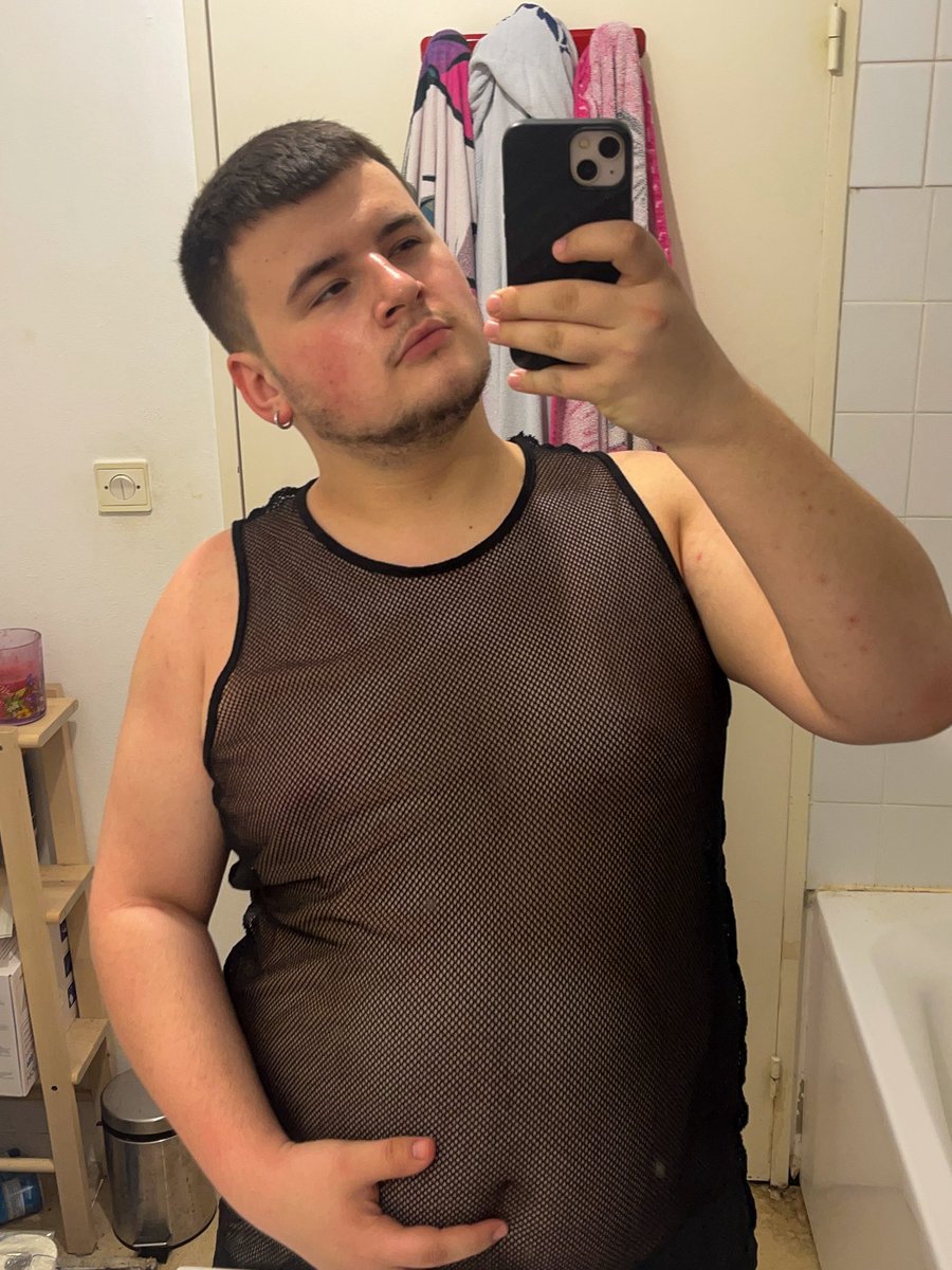 𝐍 𝐚 𝐭 💗 tweet media