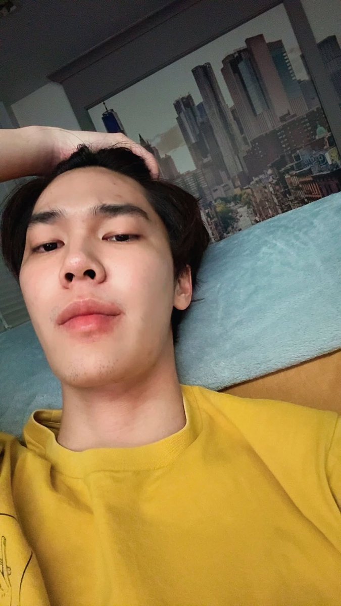 เอ.พริลล tweet media