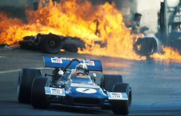 Pasiontuerca's tweet image. 19 DE ABRIL 1970: Se corre el GP de España en Jarama y luego de 90 vts, Jackie Stewart con el March 701 se lleva el triunfo en 2h 10m 58s seguido de Bruce Mclaren con Mclaren M14 y Mario Andretti con otro March, 12° victoria para el escoces y 1° para March