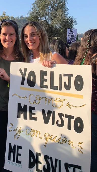 YessicaMuo94271's tweet photo. @QColoradac La "Mara Fácil" de los Republicanos 
La señorita FEMINISTA y DEVOTA CATÓLICA 
su nombre lo dice todo MARA..
Elige desvestirse con un hombre CASADO 🤢 https://t.co/oO9LUKkzwB