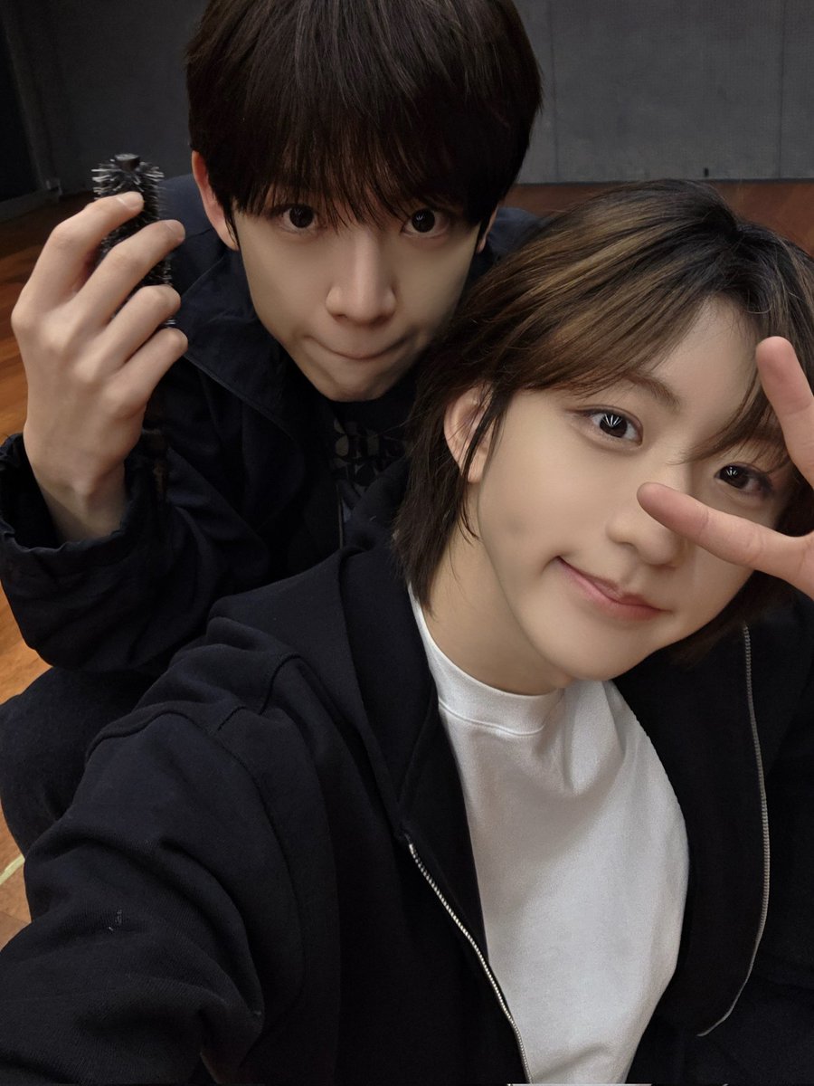minjage's tweet photo. Happy Birthday, sayangnya kakak. ❤️ https://t.co/u6IiMDIw6J