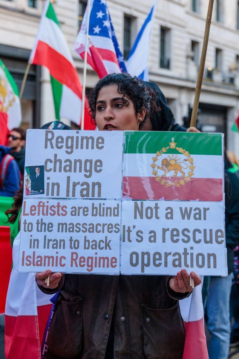 Az_1358's tweet photo. @VividProwess Iranians have united behind the clear demand for the regime’s total and irreversible collapse. #TrumpDontStop #KingRezaPahlaviForIran @NEWSMAX @Reuters @washingtonpost @FoxNews @realDonaldTrump https://t.co/Kv3c6uSaxl