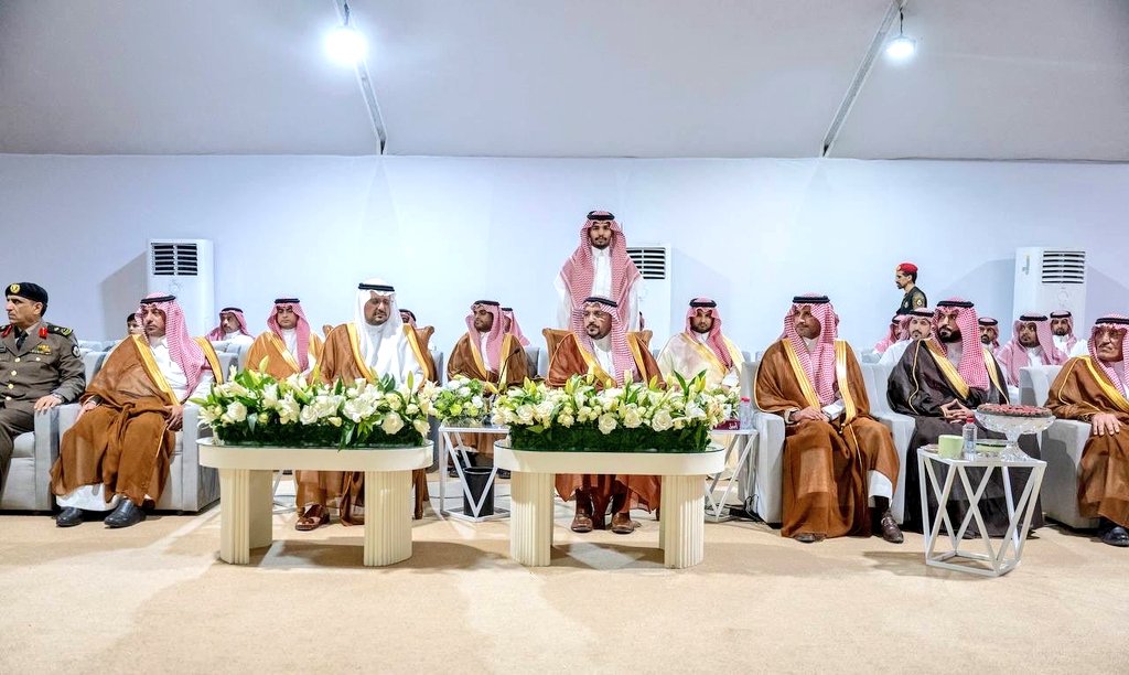 بوابة البصر tweet media