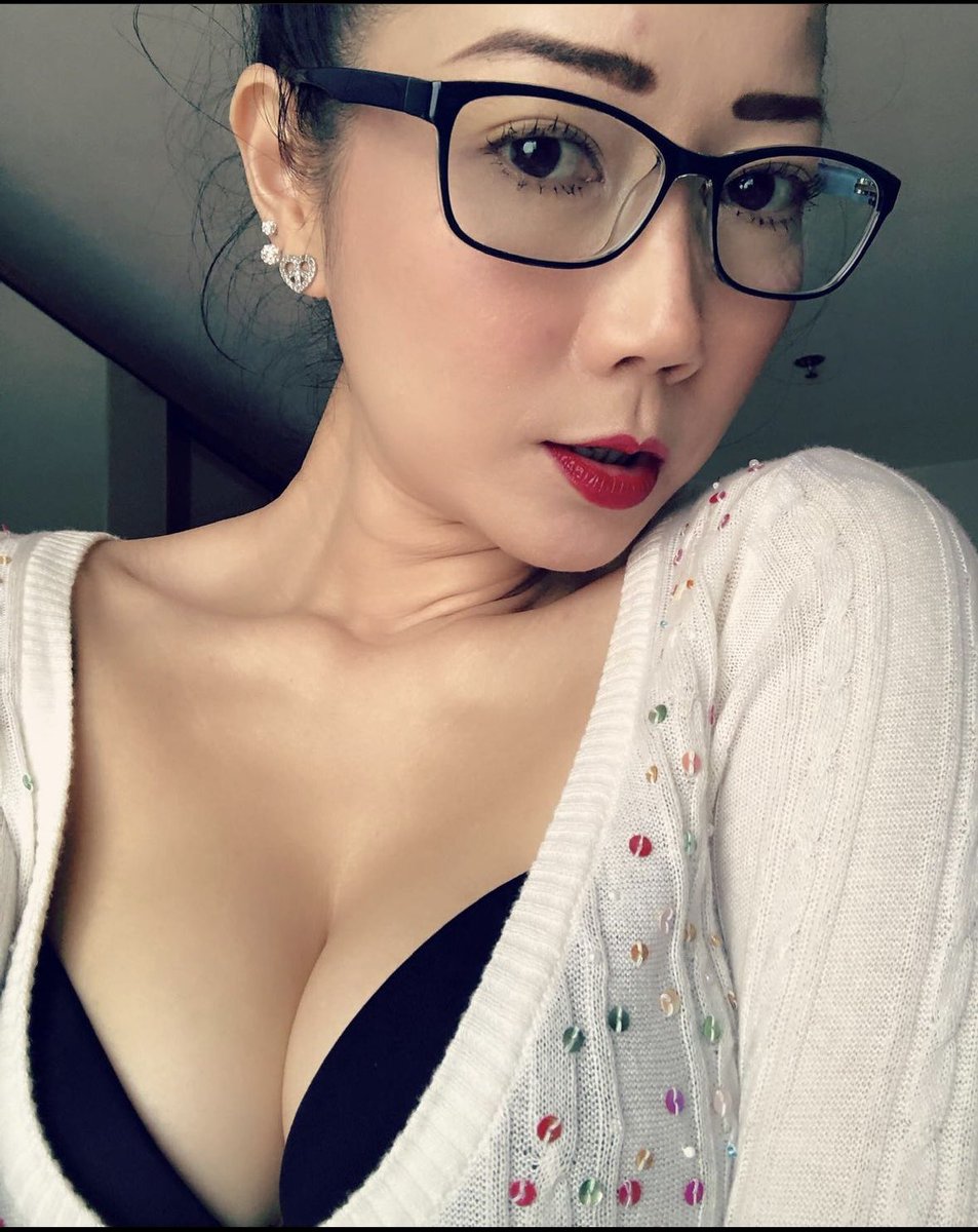 한희정 tweet media