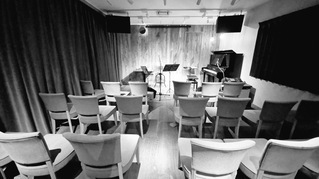 CHIYU/SLAPSLY tweet media