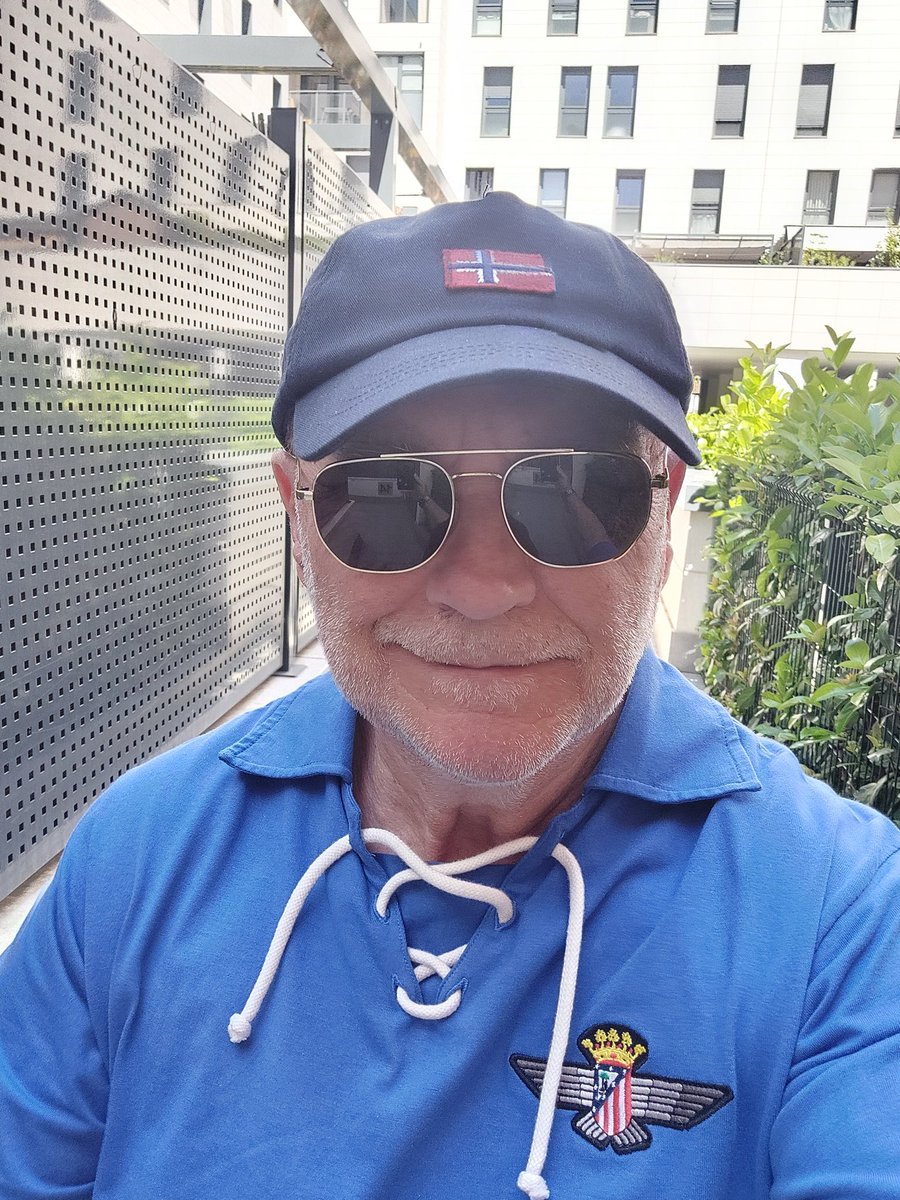 Doniphon tweet media