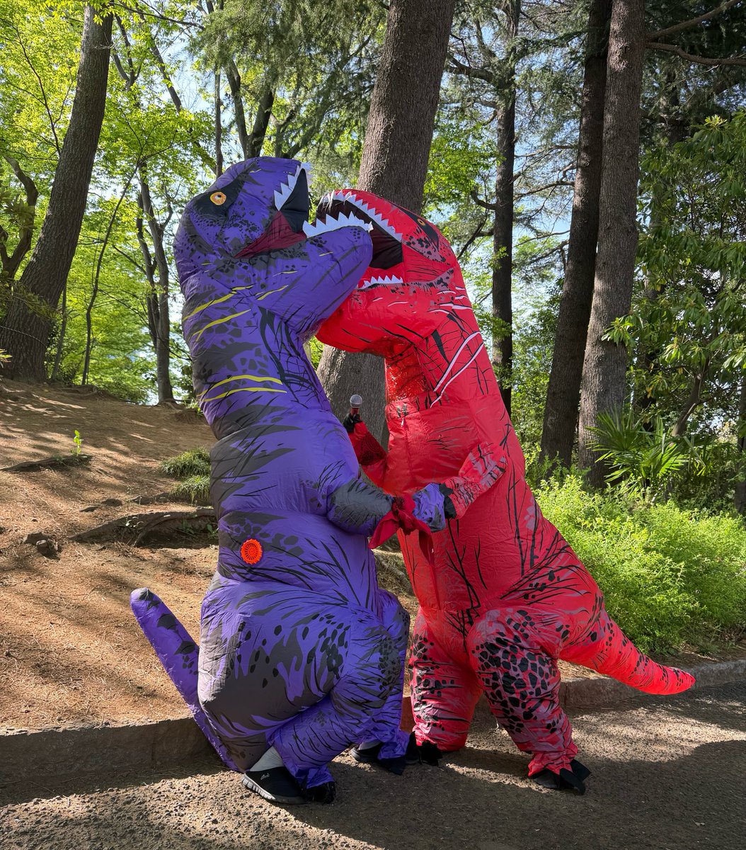 たべこ tweet media