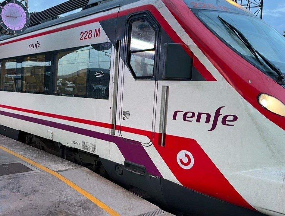 Jon De Lorraine tweet media