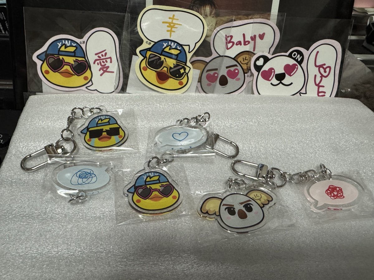 【拡散希望】 

どなたかパンケー🐼に交換していただける方はいらっしゃいませんか？

求　パンケー🐼

譲　ピョン🐣　コアラくん🐨

宜しくお願いします。

#2PM
#EMOTIONS_SERIES