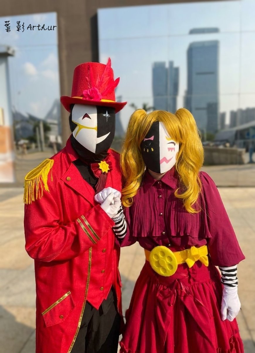 ArthurYaYa_Cos's tweet photo. "Welcome one, welcome all 🎭✨"

TDS Narrator &amp; Producer cosplay at Acosta in Kaohsiung, Taiwan | April 11th
/ @CrystalIceLand1
#narrator #towerdefensesimulator #tds #producer #cosplay #acosta https://t.co/eCwSP7DyxW