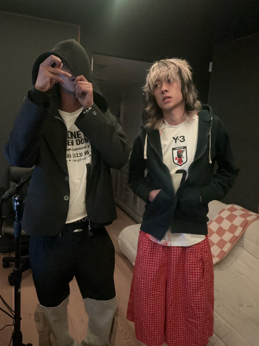 eatmynodle tweet media