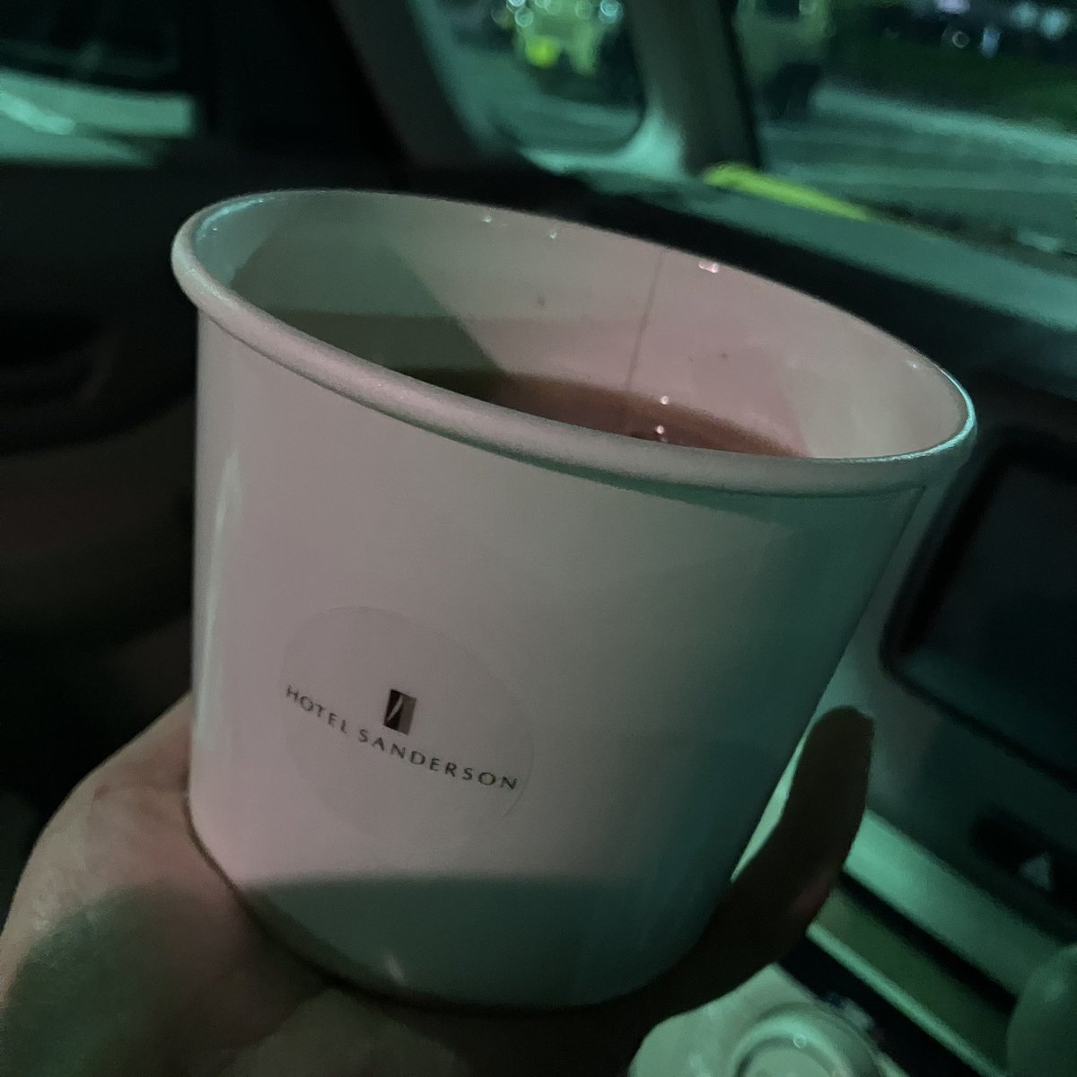 ™®なない tweet media