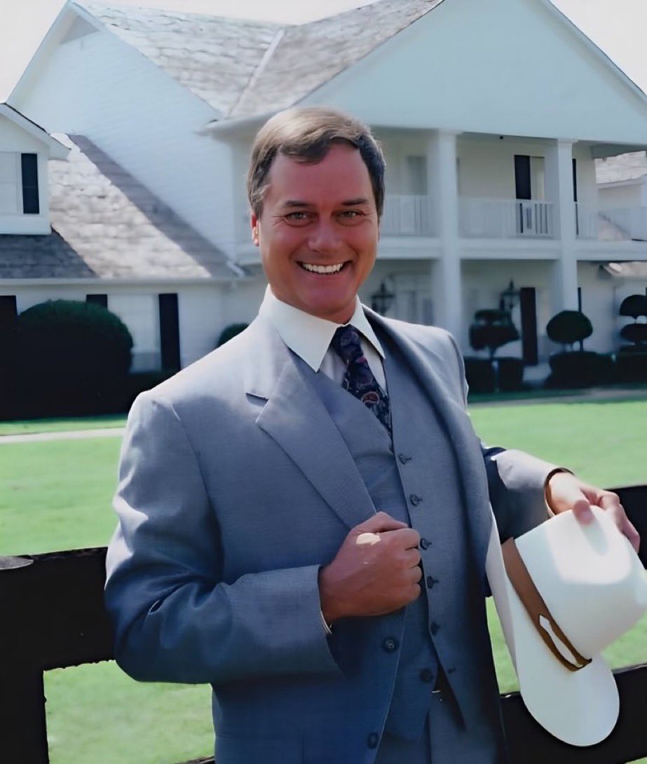 Benonwine tweet media